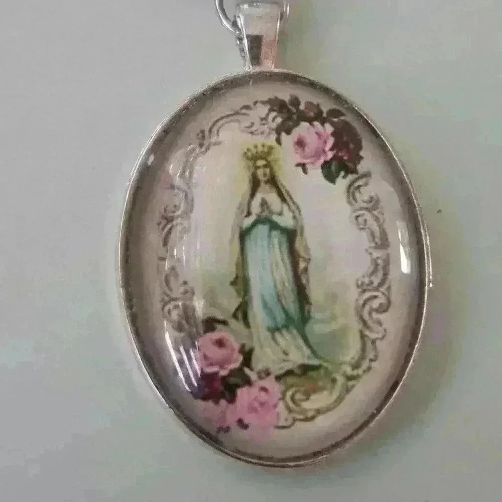 Vergin Mary  keychain - Picture 2 of 3
